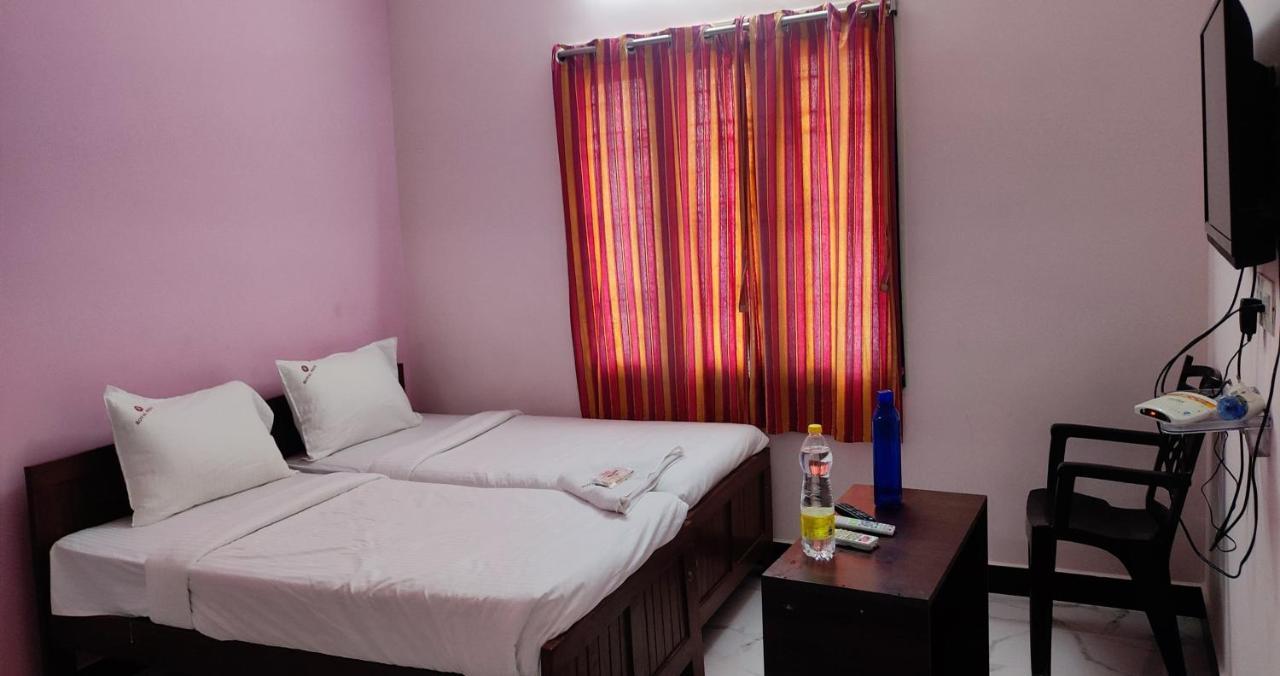 Pph Living Lakshmi Palace Tallakulam Екстер'єр фото
